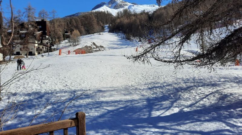 photo 10 Location entre particuliers Les Orres chalet Provence-Alpes-Cte d'Azur Hautes-Alpes Vue de la terrasse