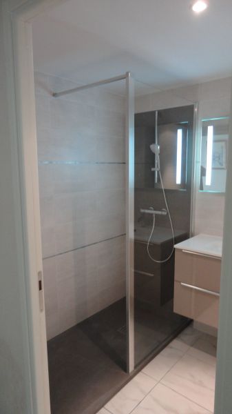 photo 3 Location entre particuliers Frjus appartement Provence-Alpes-Cte d'Azur Var salle de bain