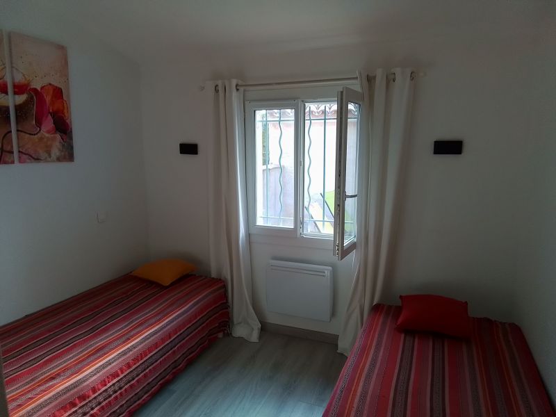 photo 14 Location entre particuliers Sainte Maxime maison Provence-Alpes-Cte d'Azur Var chambre 2