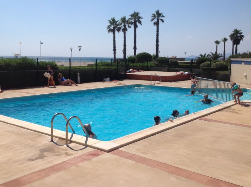 photo 2 Location entre particuliers Canet appartement Languedoc-Roussillon Pyrnes-Orientales Piscine