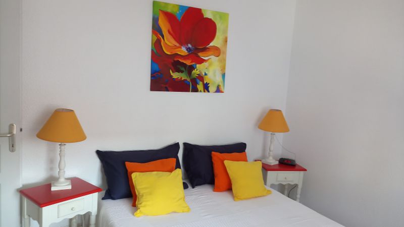 photo 5 Location entre particuliers La Rochelle maison Poitou-Charentes Charente-Maritime chambre 1