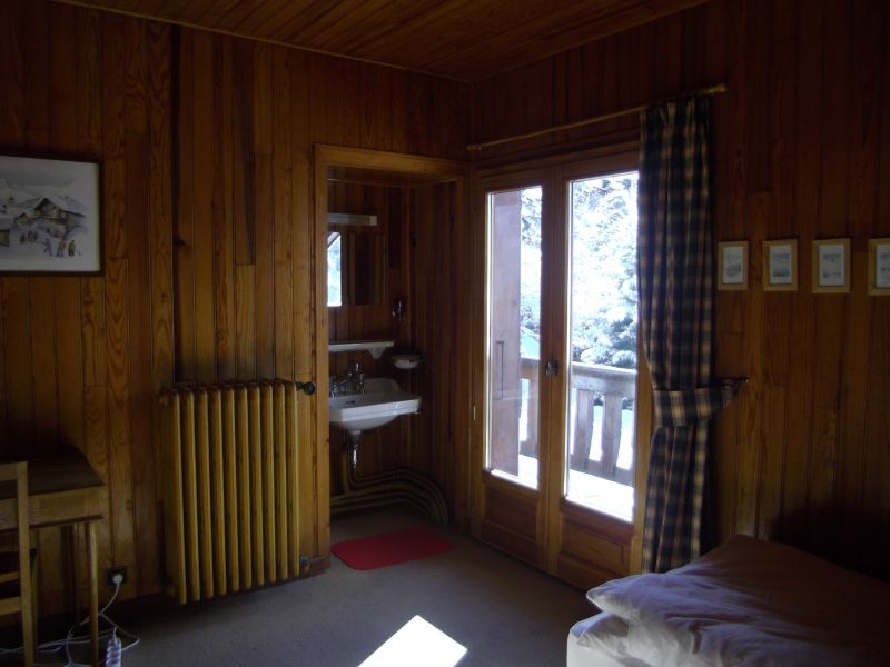 photo 8 Location entre particuliers Les Contamines Montjoie chalet Rhne-Alpes Haute-Savoie chambre 6