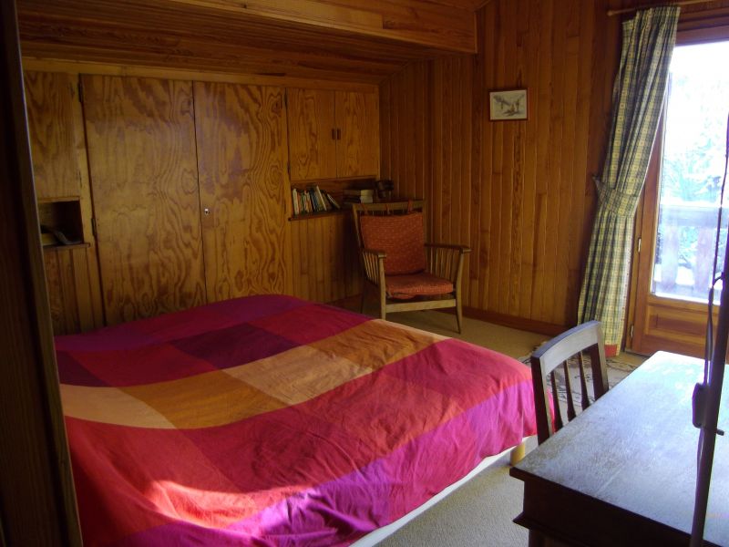 photo 5 Location entre particuliers Les Contamines Montjoie chalet Rhne-Alpes Haute-Savoie chambre 3