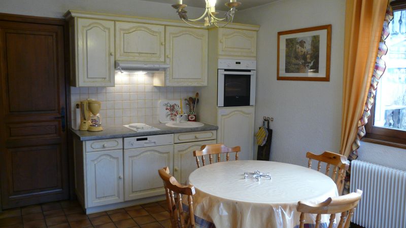 photo 4 Location entre particuliers Samons appartement Rhne-Alpes Haute-Savoie Coin cuisine