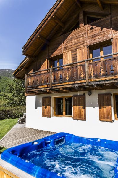 photo 2 Location entre particuliers Serre Chevalier chalet Provence-Alpes-Cte d'Azur Hautes-Alpes Jardin