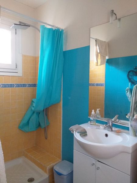 photo 11 Location entre particuliers Les Salles sur Verdon maison Provence-Alpes-Cte d'Azur Var salle de bain