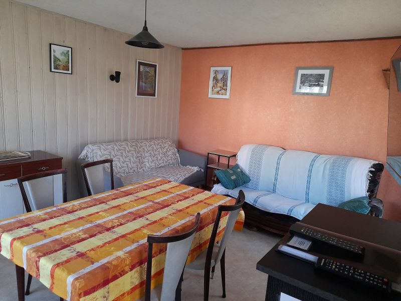 photo 11 Location entre particuliers Grardmer appartement Lorraine Vosges Salle  manger