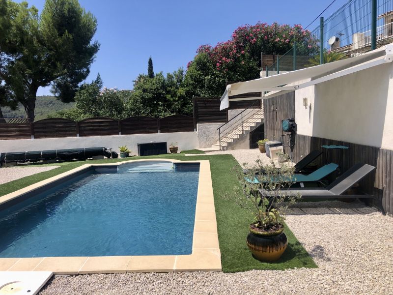 photo 1 Location entre particuliers Le Castellet appartement Provence-Alpes-Cte d'Azur Var Piscine