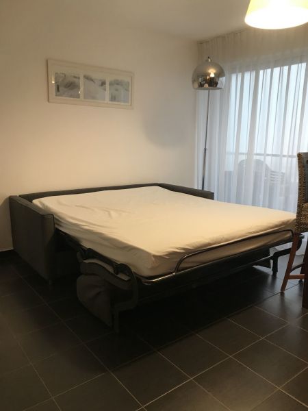 Lit parapluie + matelas à 6 € par jour - Location entre particuliers