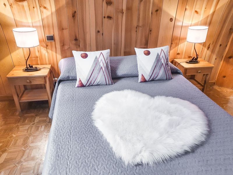 photo 7 Location entre particuliers Val Cenis chalet Rhne-Alpes Savoie chambre 2