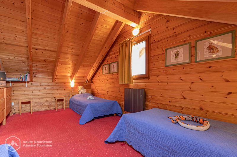 photo 24 Location entre particuliers Valfrjus chalet Rhne-Alpes Savoie chambre 3