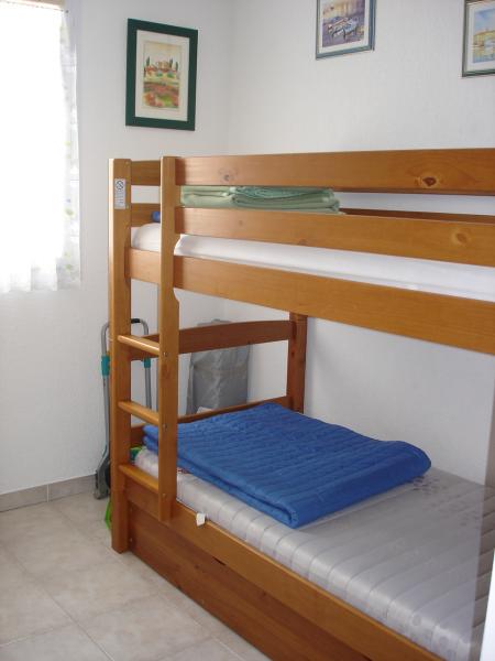 photo 7 Location entre particuliers Frjus appartement Provence-Alpes-Cte d'Azur Var chambre