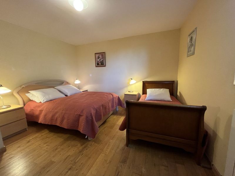 photo 15 Location entre particuliers Besse - Super Besse appartement Auvergne Puy-de-Dme chambre 2