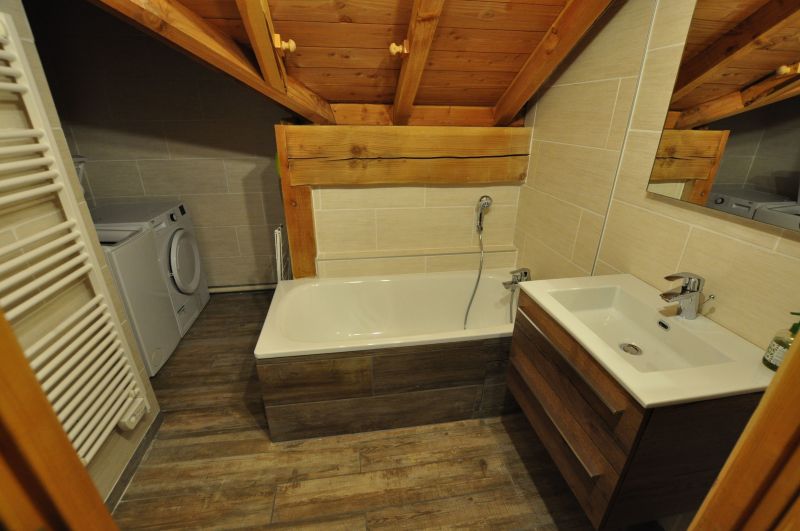 photo 14 Location entre particuliers Valloire appartement Rhne-Alpes Savoie salle de bain