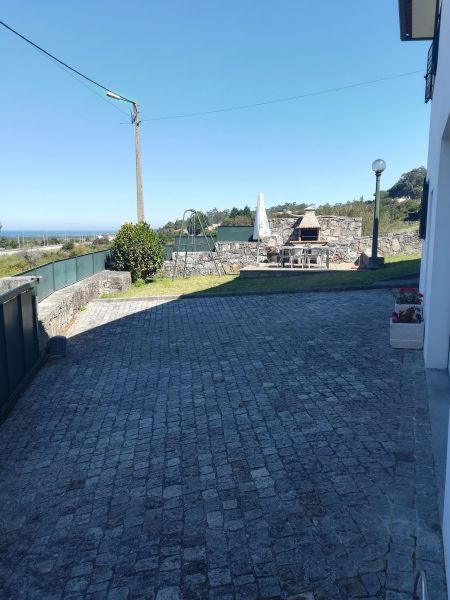photo 2 Location entre particuliers Viana Do castelo appartement Entre Douro et Minho  Cour