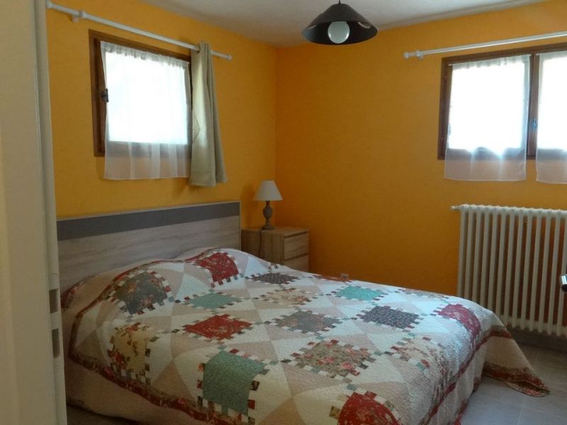 photo 7 Location entre particuliers Bergerac gite Aquitaine Dordogne chambre 1