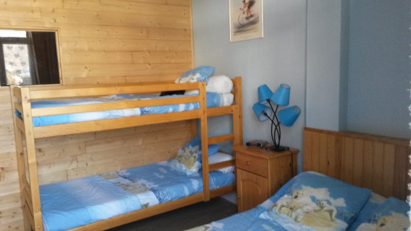 photo 1 Location entre particuliers Le Mont Dore appartement Auvergne Puy-de-Dme chambre