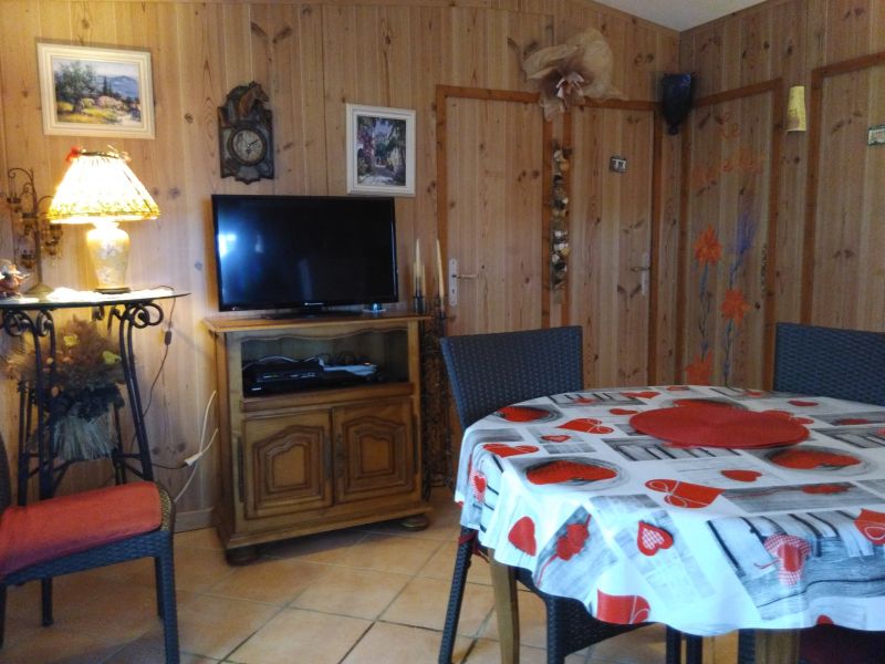 photo 17 Location entre particuliers Le Castellet bungalow Provence-Alpes-Cte d'Azur Var Sjour