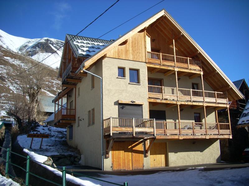 photo 8 Location entre particuliers Saint Sorlin d'Arves appartement Rhne-Alpes Savoie Vue extrieure de la location