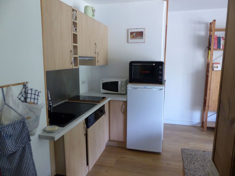 photo 3 Location entre particuliers Barges appartement Midi-Pyrnes Hautes-Pyrnes Coin cuisine