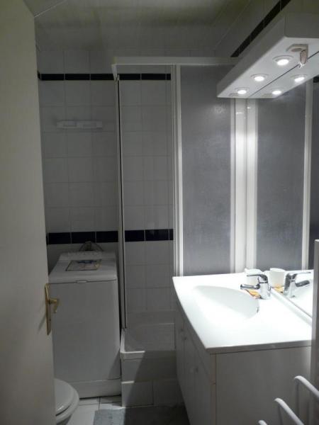 photo 4 Location entre particuliers Tignes appartement Rhne-Alpes Savoie salle de bain