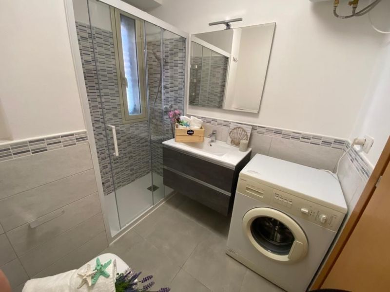 photo 24 Location entre particuliers Marina di Ragusa appartement Sicile Raguse (province de) salle de bain