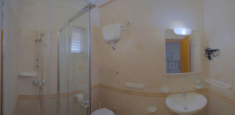 photo 11 Location entre particuliers Porto Cesareo appartement Pouilles Lecce (province de) salle de bain 1