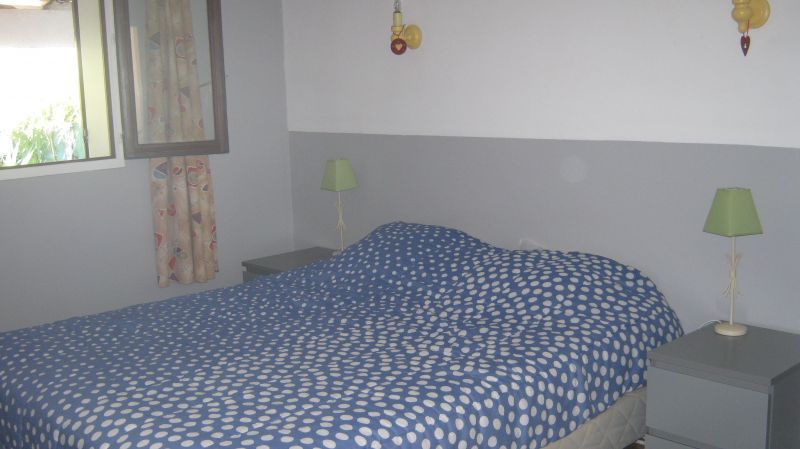 photo 3 Location entre particuliers Villeneuve-Les-Maguelone appartement Languedoc-Roussillon Hrault chambre 1