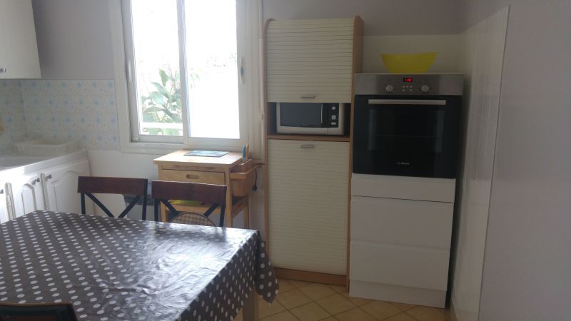 photo 9 Location entre particuliers Villeneuve-Les-Maguelone appartement Languedoc-Roussillon Hrault Cuisine indpendante