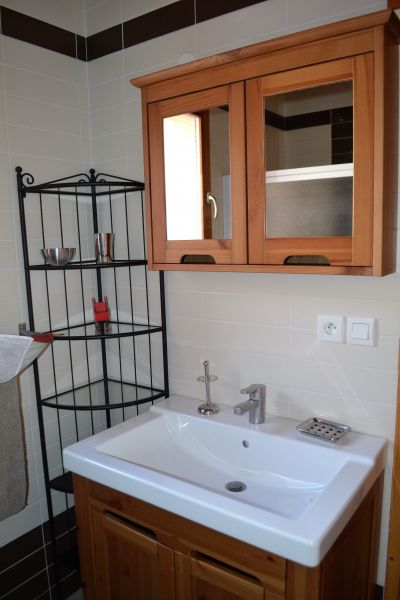 photo 6 Location entre particuliers Montgenvre appartement Provence-Alpes-Cte d'Azur Hautes-Alpes salle de bain