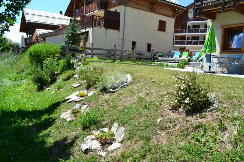 photo 18 Location entre particuliers Montgenvre appartement Provence-Alpes-Cte d'Azur Hautes-Alpes Jardin