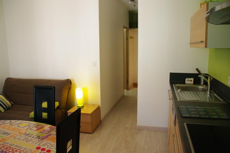 photo 7 Location entre particuliers La Rochelle appartement Poitou-Charentes Charente-Maritime Couloir