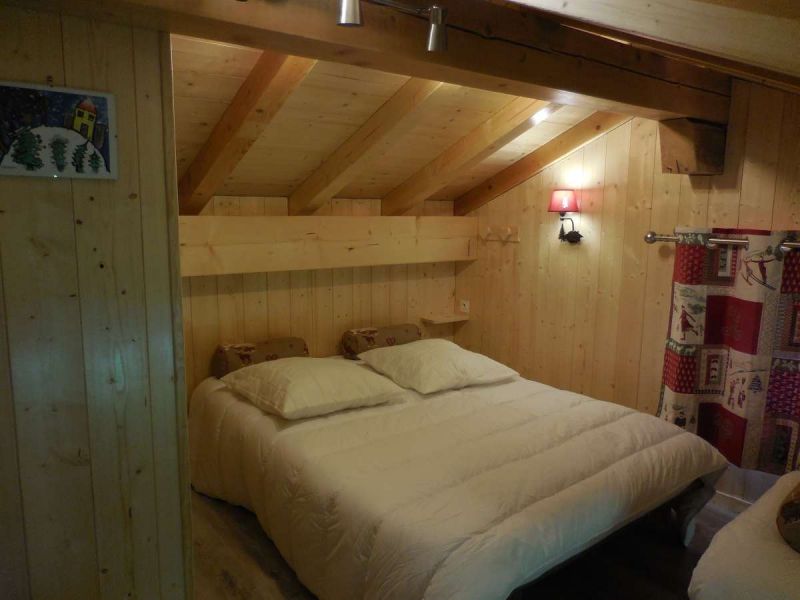 photo 19 Location entre particuliers Peisey-Vallandry chalet Rhne-Alpes Savoie chambre 2