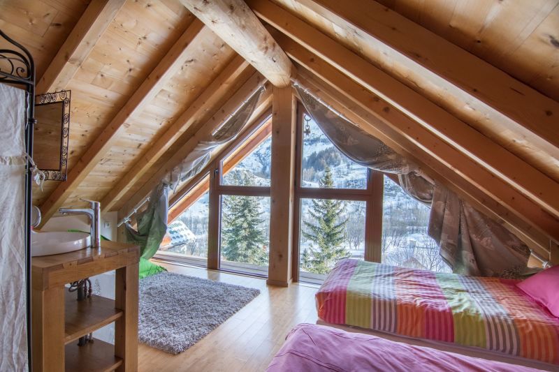 photo 6 Location entre particuliers Valloire chalet Rhne-Alpes Savoie chambre 4