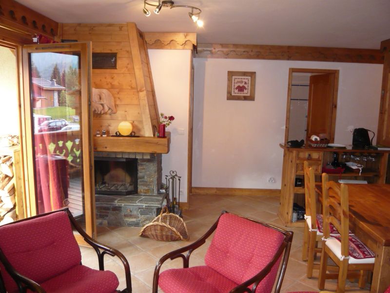 photo 3 Location entre particuliers Les Carroz d'Araches appartement Rhne-Alpes Haute-Savoie Salon