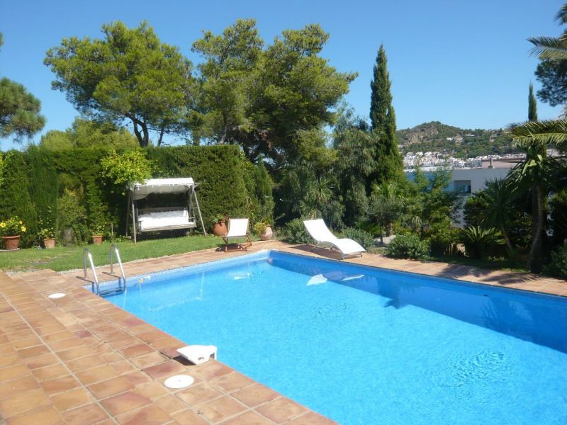 photo 2 Location entre particuliers Cadaqus villa Catalogne Grone (province de)