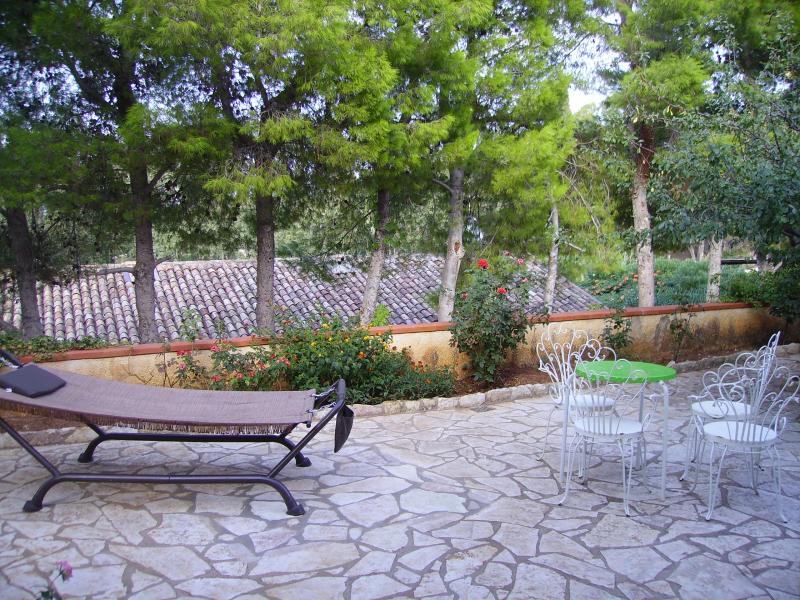 photo 12 Location entre particuliers Scopello villa Sicile Trapani (province de) Jardin
