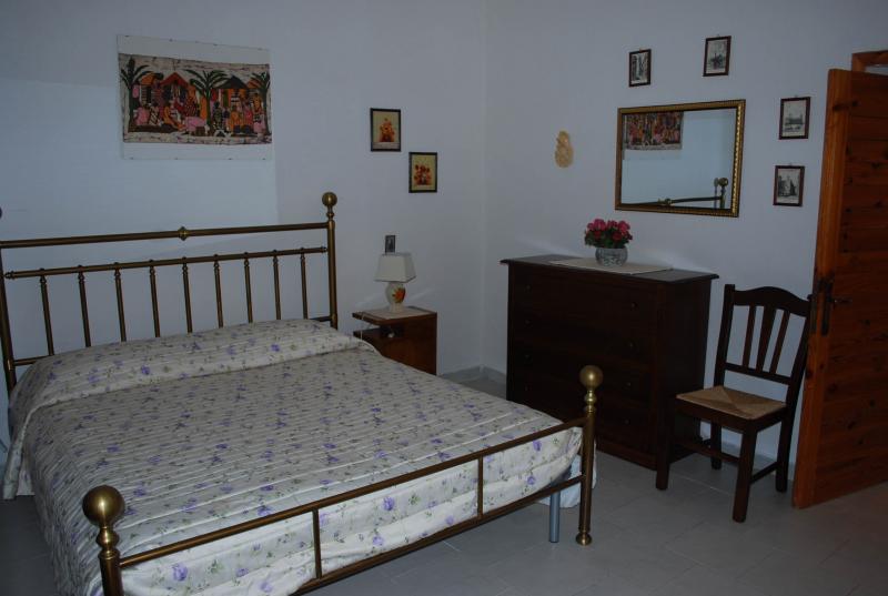 photo 6 Location entre particuliers Badesi maison Sardaigne Olbia Tempio (province de) chambre 1