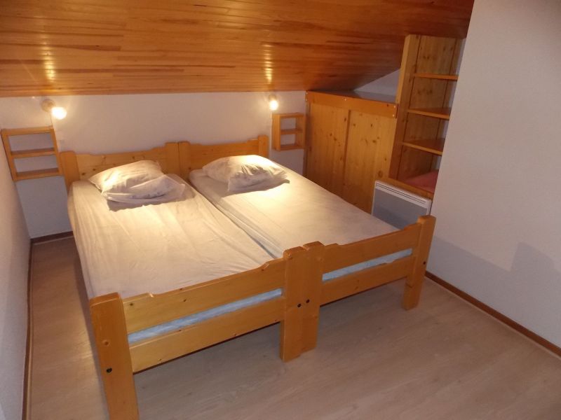 photo 15 Location entre particuliers Pralognan la Vanoise appartement Rhne-Alpes Savoie chambre 1