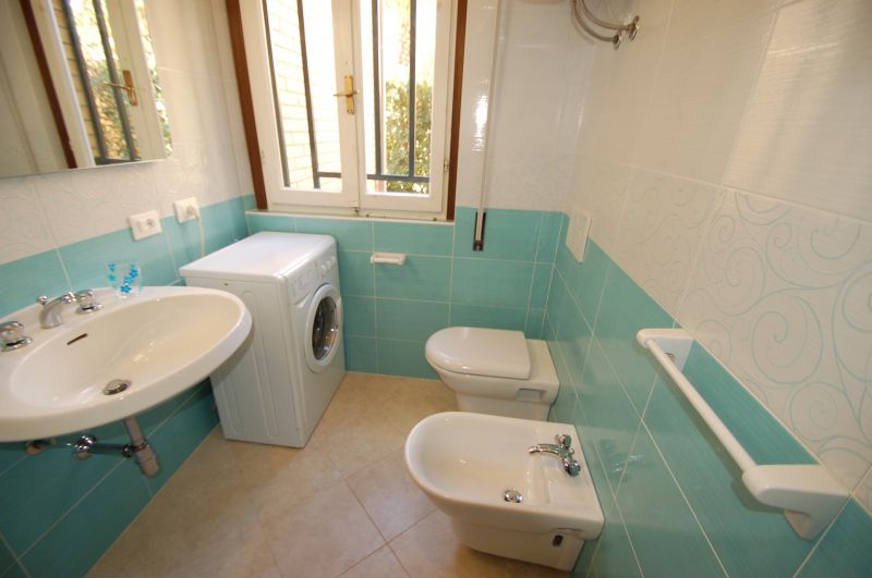 photo 9 Location entre particuliers Principina a Mare appartement Toscane Grosseto (province de) salle de bain 1