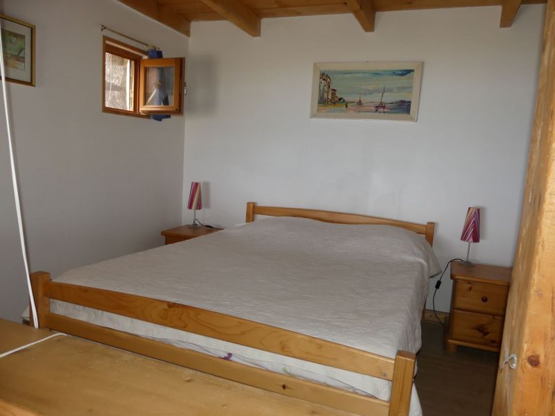 photo 17 Location entre particuliers Menton gite Provence-Alpes-Cte d'Azur Alpes-Maritimes chambre 1