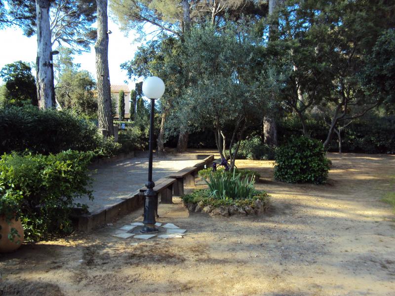 photo 3 Location entre particuliers Saint Aygulf appartement Provence-Alpes-Cte d'Azur Var Jardin