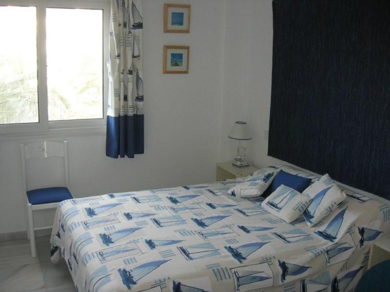 photo 11 Location entre particuliers Dnia appartement Communaut Valencienne Alicante (province de) chambre 1