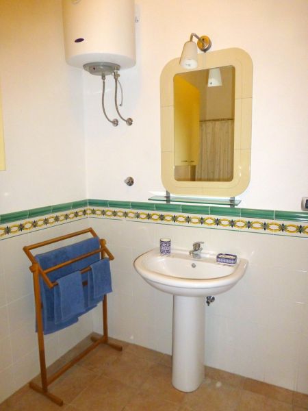 photo 16 Location entre particuliers Maratea appartement Basilicate Potenza (province de) salle de bain