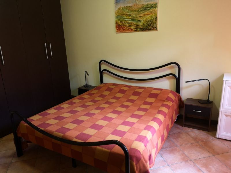 photo 12 Location entre particuliers Porto Azzurro appartement Toscane Ile d'Elbe chambre 1