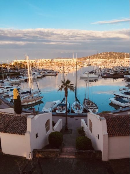 photo 27 Location entre particuliers Saint Tropez appartement Provence-Alpes-Cte d'Azur Var Vue du balcon