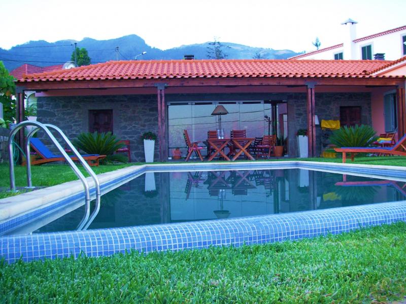 photo 0 Location entre particuliers Funchal bungalow Madre  Piscine