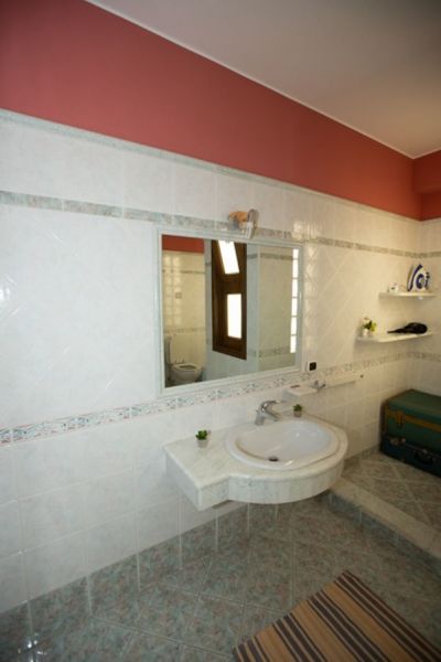 photo 8 Location entre particuliers Avola appartement Sicile Syracuse (province de) salle de bain