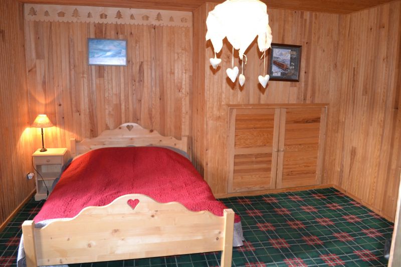 photo 9 Location entre particuliers Luchon Superbagneres chalet Midi-Pyrnes Haute Garonne chambre 3