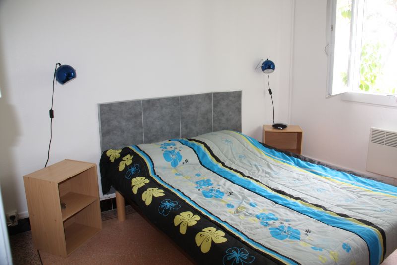 photo 8 Location entre particuliers Hyres appartement Provence-Alpes-Cte d'Azur Var chambre 1